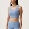 Born Living Yoga Gaia - Sujetadores Deportivos Con Sujeción Media - Azul Claro -ZALANDO Ventas 04275526592a44b49451a70cbd1dad3e