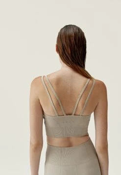 Born Living Yoga Sureya - Sujetadores Deportivos Con Sujeción Ligera - Beige -ZALANDO Ventas 1cfef70ee88543df828de5efb157d918