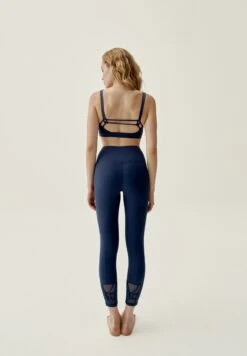 Born Living Yoga Shiva - Top - Midnight Blue 5 Born Living Yoga Shiva - Top - Midnight Blue -ZALANDO Ventas 28b95125b1304adc986f51fb8bb8588d