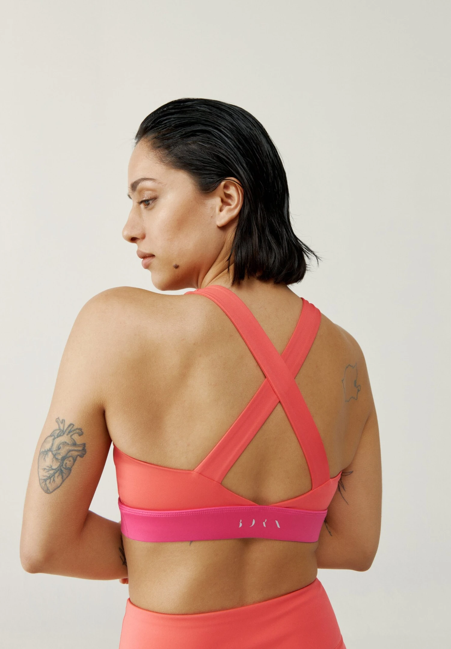 Born Living Yoga Layna - Sujetador Deportivo - Coral 3 Born Living Yoga Layna - Sujetador Deportivo - Coral - Imagen 3