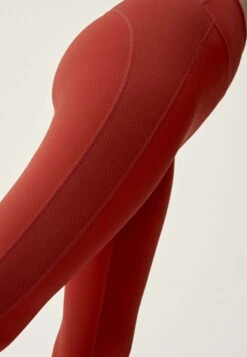 Born Living Yoga Marali - Medias - Rojo -ZALANDO Ventas 4d6e1a3b66d343dea25fd60ae7f8a1f9