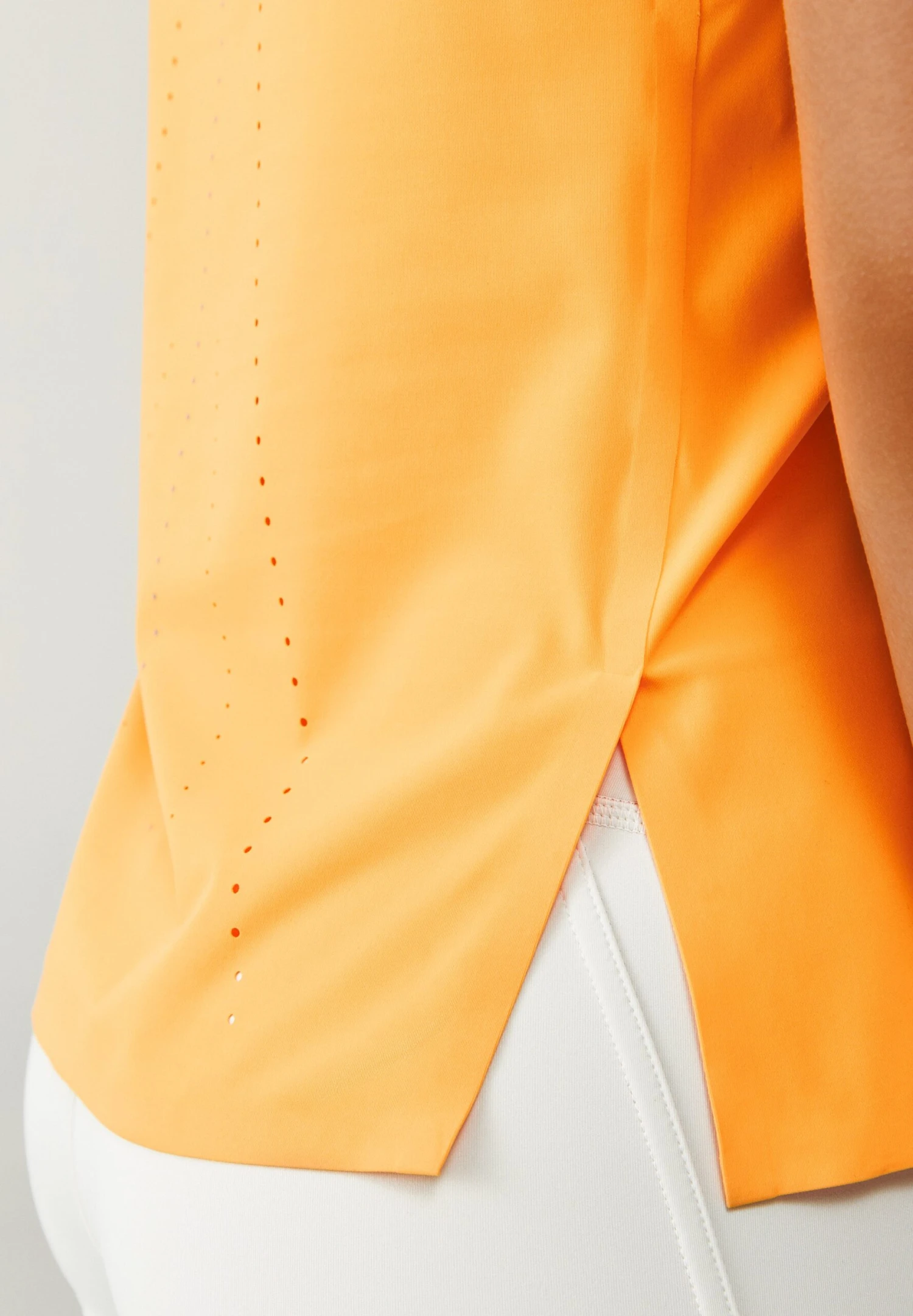 Born Living Yoga Race - Top - Naranja 3 Born Living Yoga Race - Top - Naranja - Imagen 3