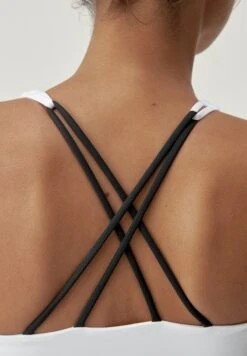 Born Living Yoga Daira - Sujetadores Deportivos Con Sujeción Ligera - White -ZALANDO Ventas 55d305024ae5409388c2eb6095cdcefb