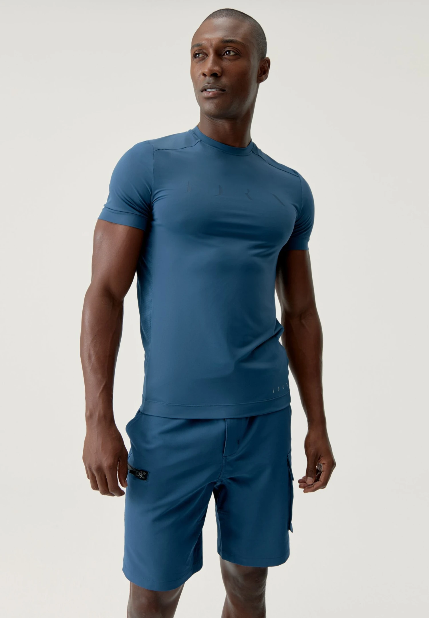 Born Living Yoga Volta - Camiseta Básica - Sea Blue 1 Born Living Yoga Volta - Camiseta Básica - Sea Blue