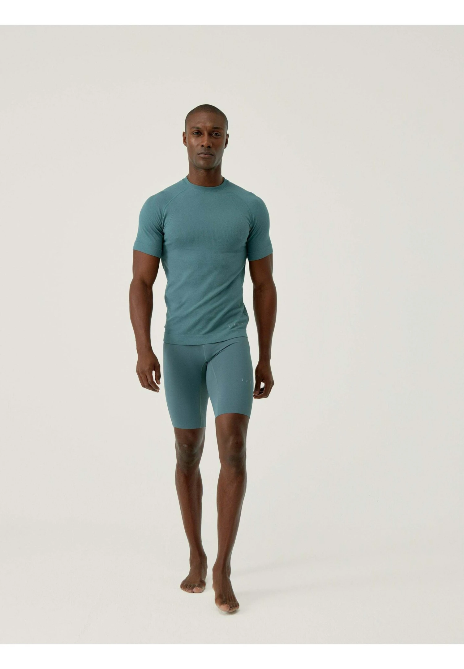 Born Living Yoga Bay - Medias - Verde 1 Born Living Yoga Bay - Medias - Verde