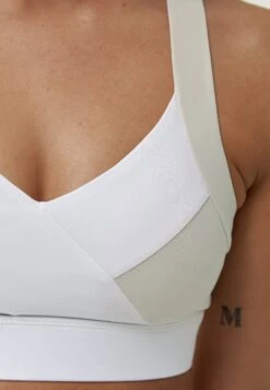 Born Living Yoga Layna - Sujetadores Deportivos Con Sujeción Media - Beige -ZALANDO Ventas 75888c1d10b445e48d9af6579020a629