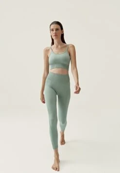 Born Living Yoga Sureya - Medias - Verde