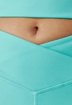 Born Living Yoga Seia - Pantalón Corto De Deporte - Azul -ZALANDO Ventas 8952cdccd6274beea910335c26c37fa3