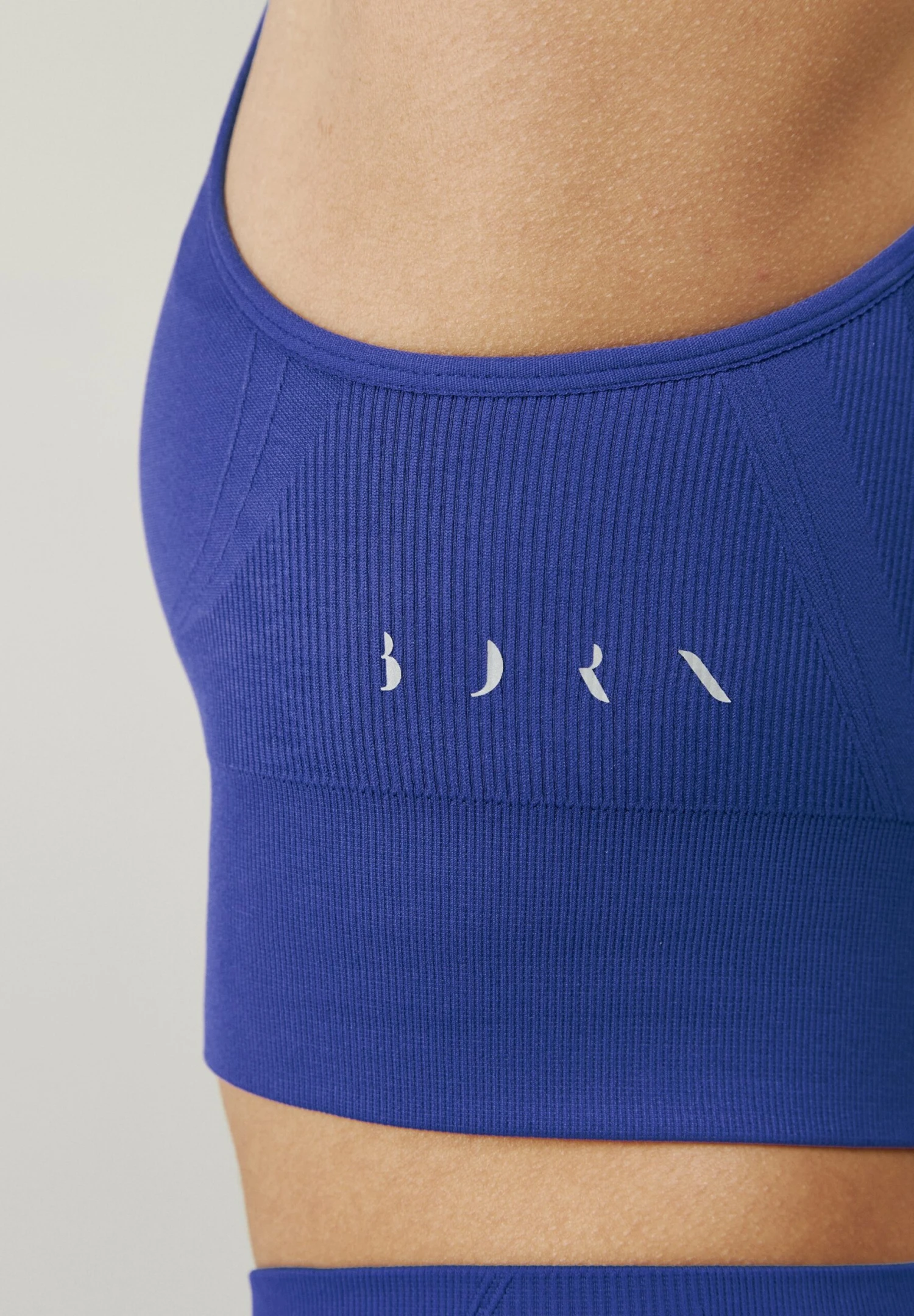 Born Living Yoga Aretha - Sujetador Deportivo - Azul 4 Born Living Yoga Aretha - Sujetador Deportivo - Azul - Imagen 4