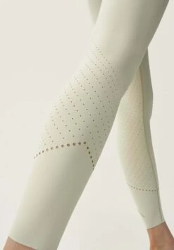 Born Living Yoga Selma - Medias - Beige 11 Born Living Yoga Selma - Medias - Beige -ZALANDO Ventas 8d0714028f9f44f0bcb3843532e7d3f4