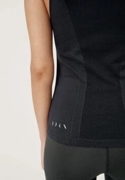 Born Living Yoga Top - Black -ZALANDO Ventas 92358dce788c46bdab1e73a50c100906