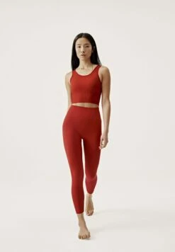 Born Living Yoga Sujetadores Deportivos Con Sujeción Media - Rojo -ZALANDO Ventas 94fdcaf7bc044fb48f4a51d6da772786