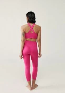 Born Living Yoga Umay - Sujetadores Deportivos Con Sujeción Media - Rosa 13 Born Living Yoga Umay - Sujetadores Deportivos Con Sujeción Media - Rosa -ZALANDO Ventas 9ffb5968f6fe473fb74dec4e4204595f