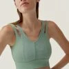 Born Living Yoga Reka - Sujetadores Deportivos Con Sujeción Media - Verde -ZALANDO Ventas a8667cd8f341450bae90a5daadfac48e