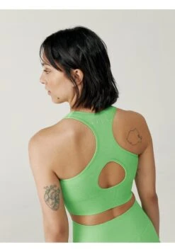 Born Living Yoga Kumari - Sujetadores Deportivos Con Sujeción Media - Verde -ZALANDO Ventas b5d4b23320314cfa8f189b41b31c61b5