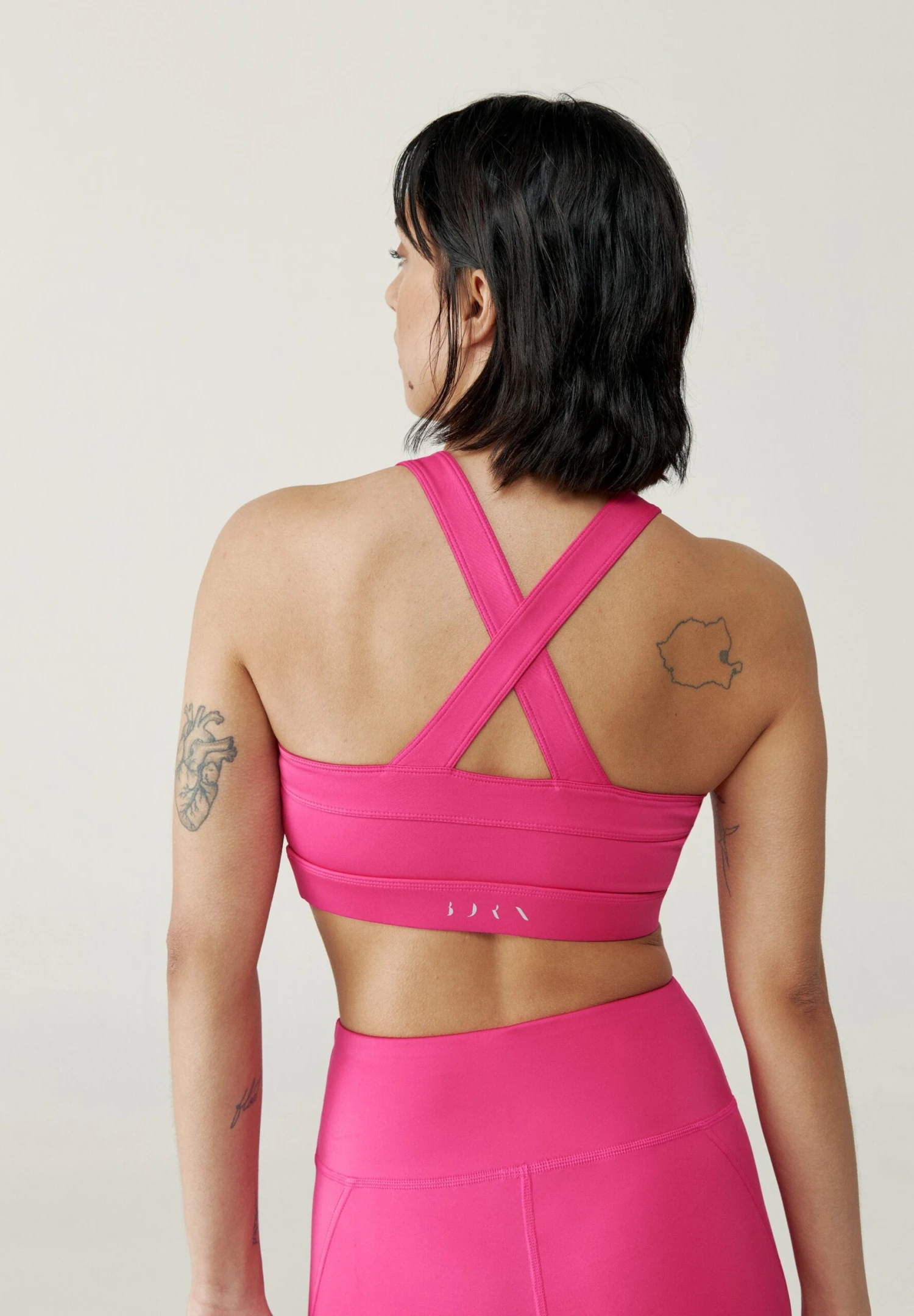 Born Living Yoga Umay - Sujetadores Deportivos Con Sujeción Media - Rosa 3 Born Living Yoga Umay - Sujetadores Deportivos Con Sujeción Media - Rosa - Imagen 3