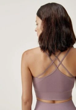 Born Living Yoga Keren - Sujetadores Deportivos Con Sujeción Media - Rosa -ZALANDO Ventas c6e96e4d8c7b43f1a738a4624baaaf17