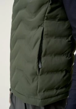 Born Living Yoga Sepik - Chaleco - Deep Kaki 10 Born Living Yoga Sepik - Chaleco - Deep Kaki -ZALANDO Ventas df4536e2f732464fb765e22e5c28072d