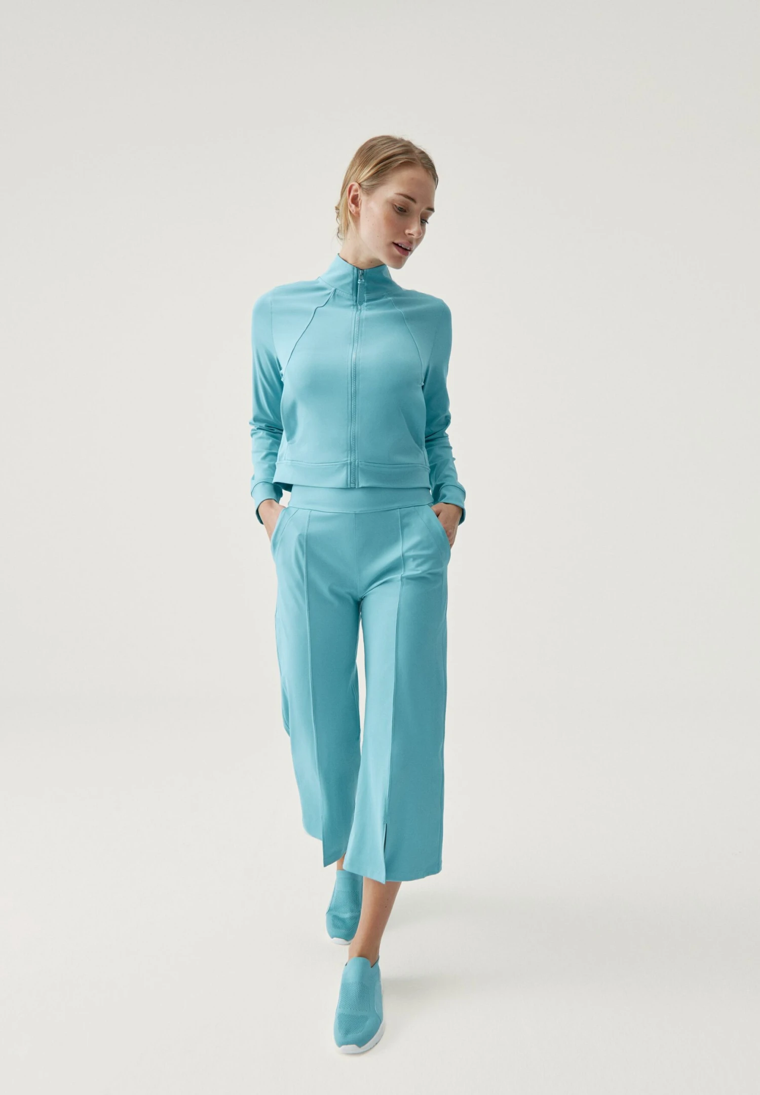 Born Living Yoga Naoko Provence - Sudadera Con Cremallera - Provence 2 Born Living Yoga Naoko Provence - Sudadera Con Cremallera - Provence - Imagen 2