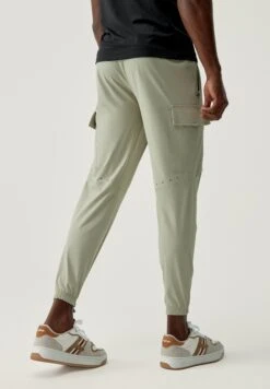 Born Living Yoga Minho River - Pantalones Cargo - Stone 8 Born Living Yoga Minho River - Pantalones Cargo - Stone -ZALANDO Ventas f874ca4de95943749c9778bb66115915